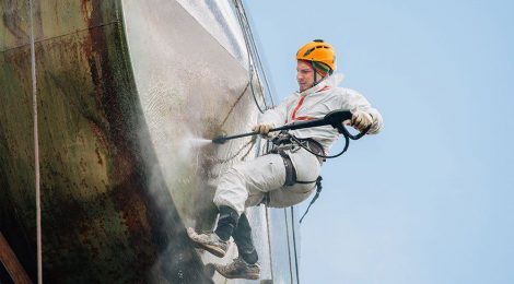 Oertzen professionele hogedrukreiniger in gebruik